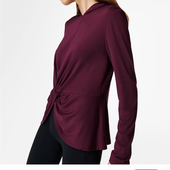 Spanx Black Leggings w/free Hooded Top - Picture 8 of 12